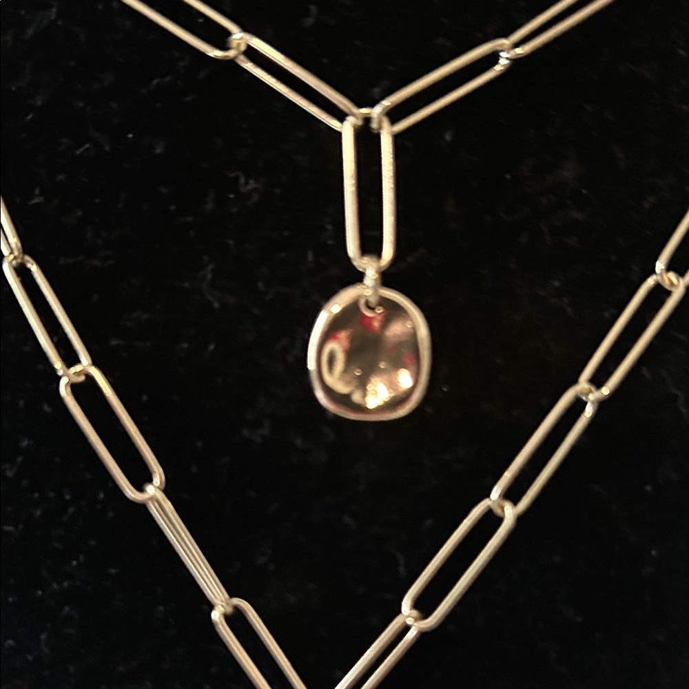 Gold Layered Necklace with Gold Pendants NEW - Picture 3 of 6